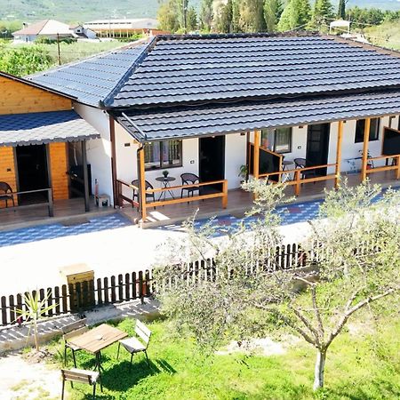 בראט Olive Oasis Studio מראה חיצוני תמונה
